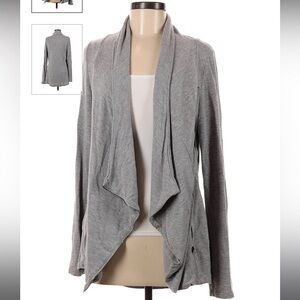 Market and Spruce wrap jacket